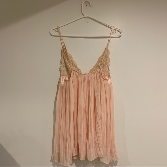 SOLD - Picture 2 of 3